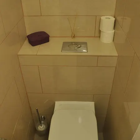 Classical In The Old Pest Будапешт